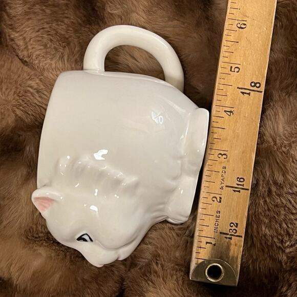 Urban Outfitters 3D Cat Mug Kitten White Coffee Tea Cup Ceramic Stoneware - Picture 2 of 8